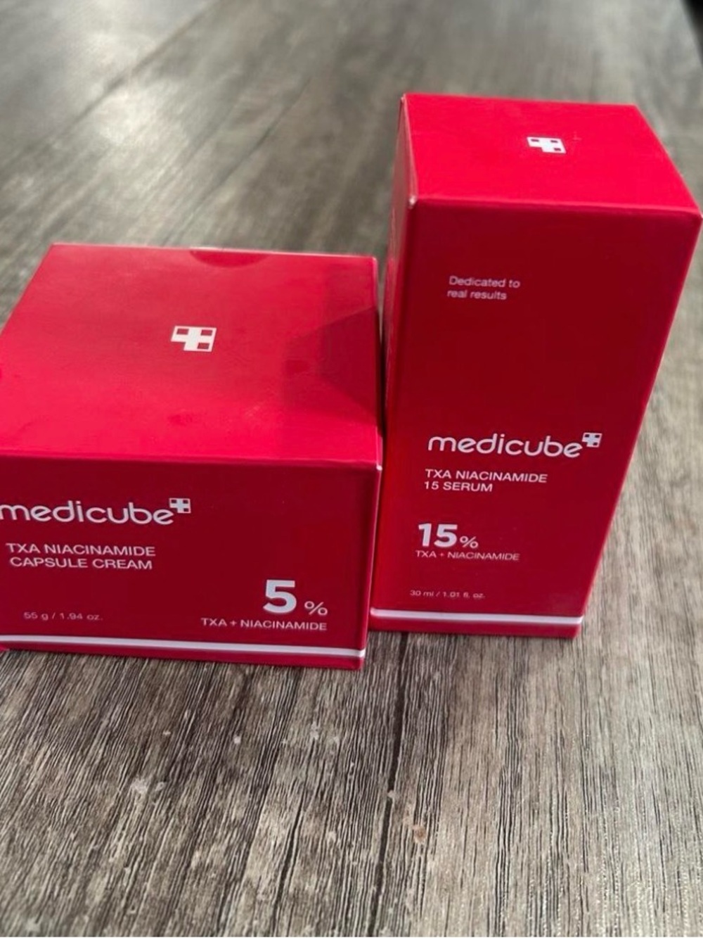 Medicube TXA Niacinamide Serum & Capsule Cream Set - Red